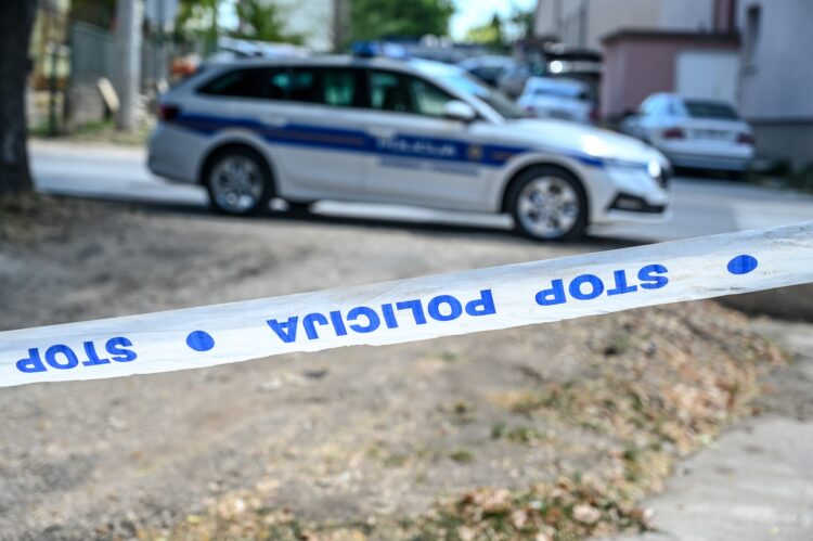 Muškarac upucan u glavu i životno je ugrožen