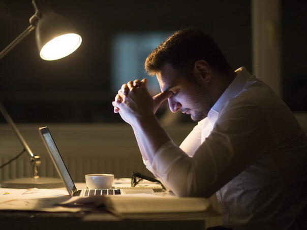 Muškarci s teškim poslovima i malom plaćom imaju veće šanse za bolesti srca