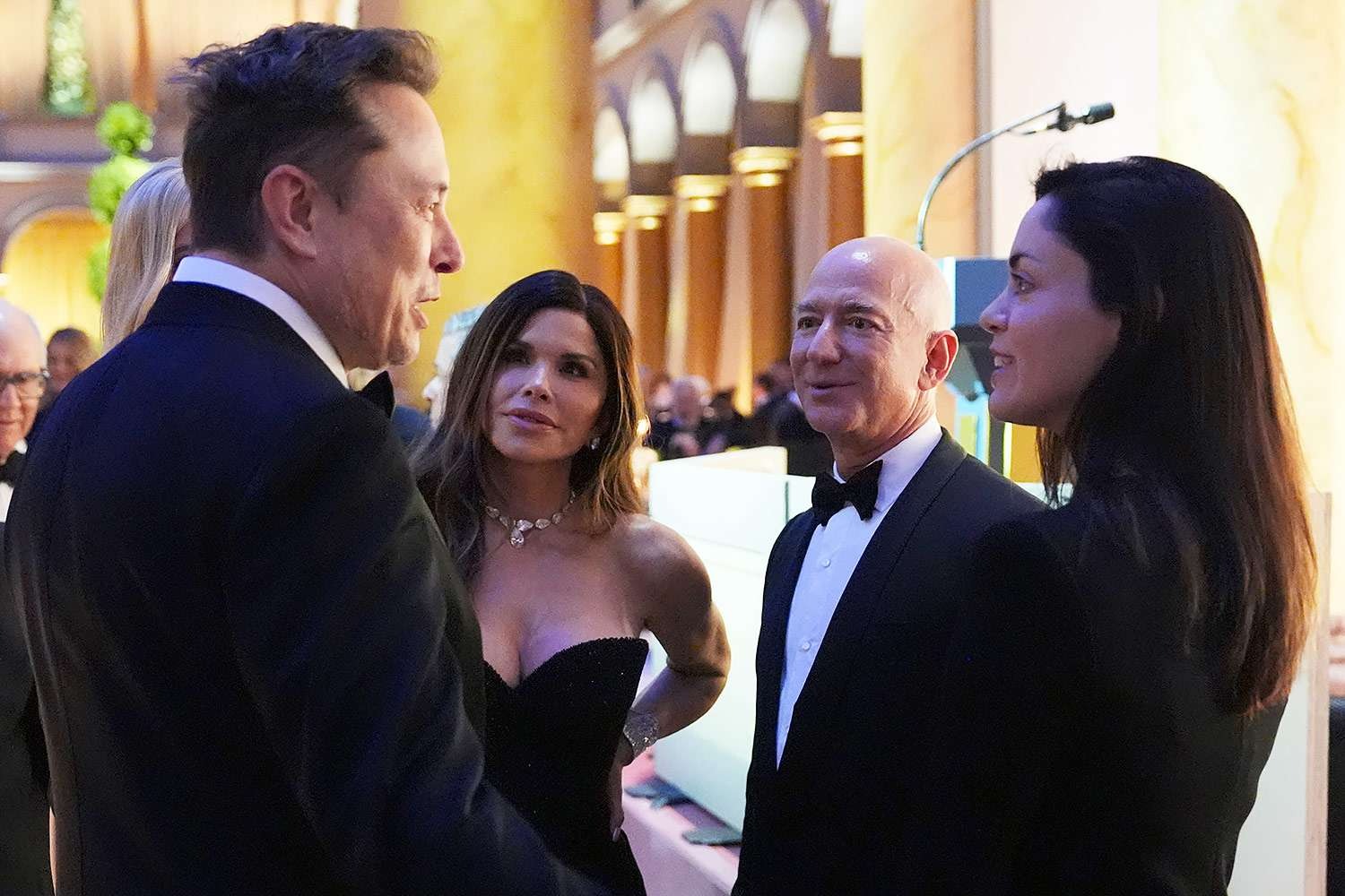 Muskova misteriozna partnerica zasijala na Trumpovoj inauguraciji