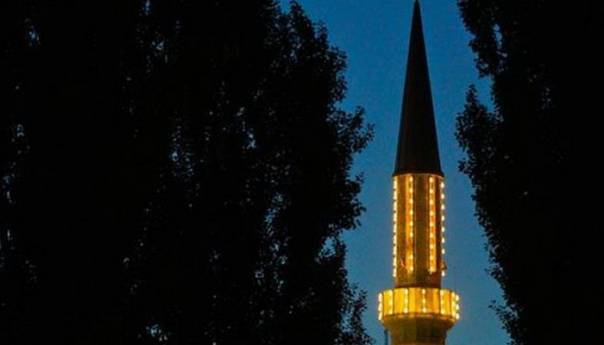 Muslimani obilježavaju odabranu noć Lejletul-Bedr