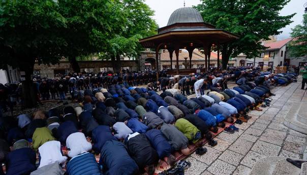 Muslimani sutra dočekuju prvi dan Kurban-bajrama