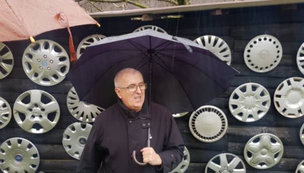 'Muzej ratkapni' na putu Foča – Šćepan Polje ukazuje na hitnu potrebu sanacije