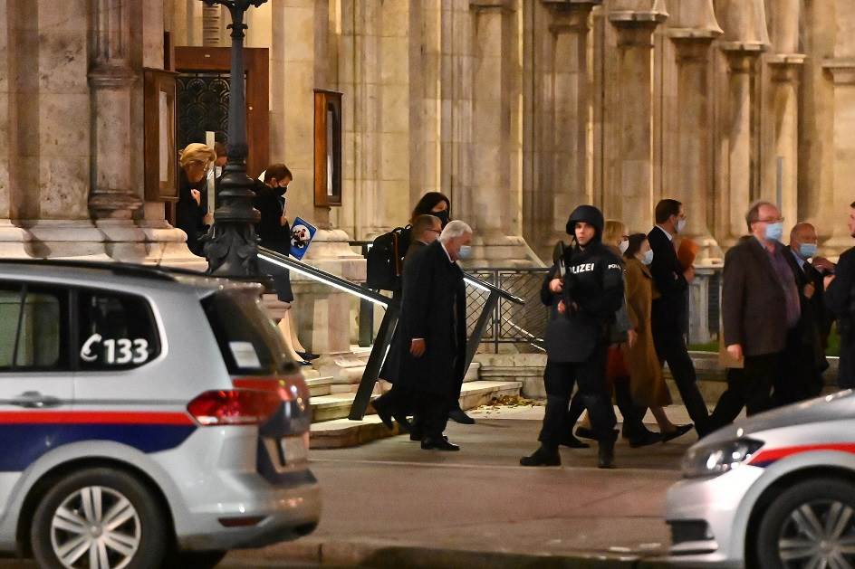 Muzičari u Beču svirali tokom napada