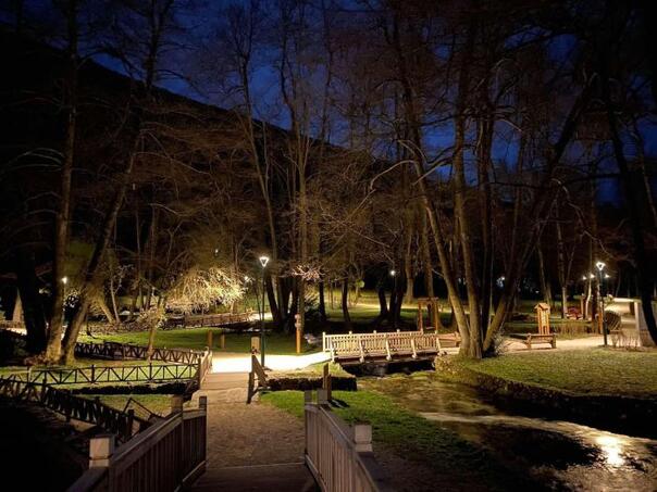 Muzur: Vrelo Bosne noću svijetli kao nikad prije