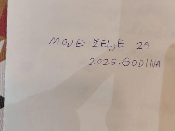 Na adresu Pomozi.ba stiglo pismo dječaka iz Jablanice za Djeda Mraza