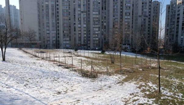 Na Alipašinom Polju gradi se prvi park za pse u općini Novi Grad