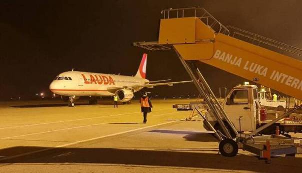Na banjalučki aerodrom sletio prvi avion na novoj liniji iz Beča