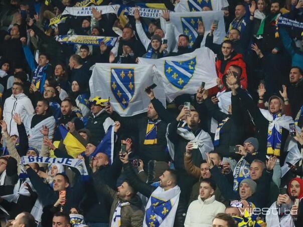 Na Bilinom polju skoro 12.000 navijača podržalo BiH