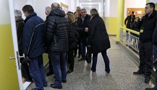 Na biralištima u Mostaru znatno više birača nego u prvom krugu
