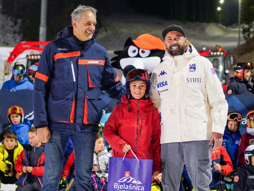 Na Bjelašnici dodijeljene besplatne sezonske karte najuspješnijim skijaškim klubovima