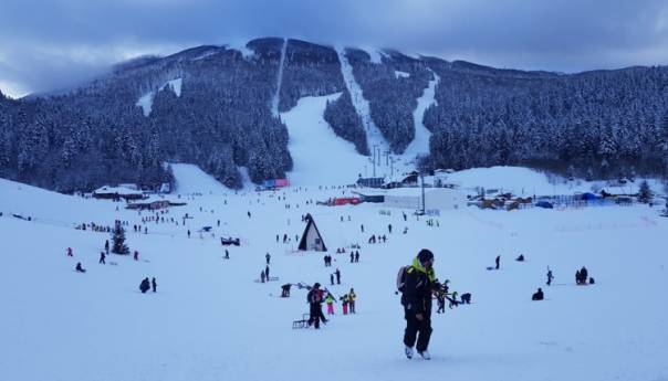 Na Bjelašnici izmjereno -11, u Neumu 5 stepeni