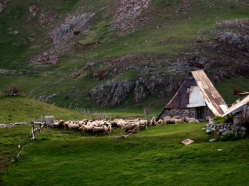 Na Bjelašnici jutros 6 stepeni, porast naoblake krajem dana