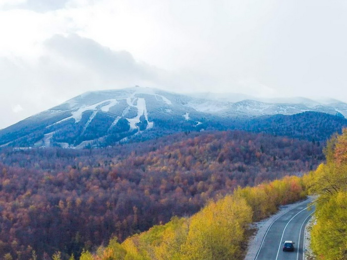 Na Bjelašnici jutros minus 10 stepeni, danas oblačno sa slabim snijegom