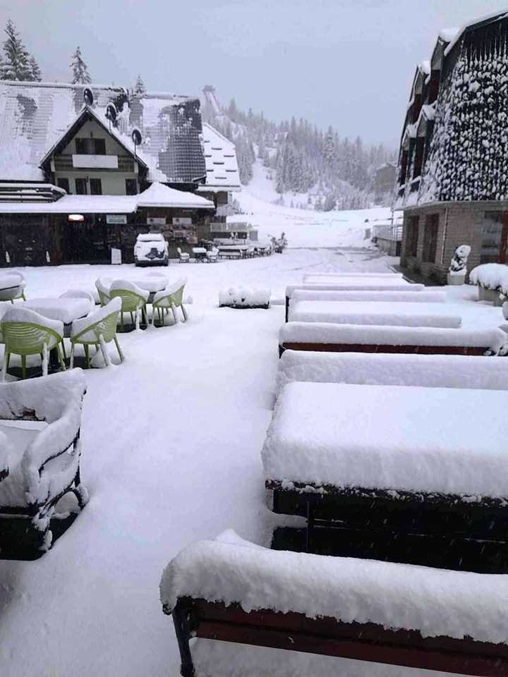 Na Bjelašnici jutros minus 4 stepena, danas oblačno sa kišom i snijegom