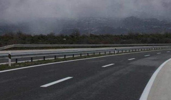 Na cestama mogućnost poledice, posebno u planinskim predjelima
