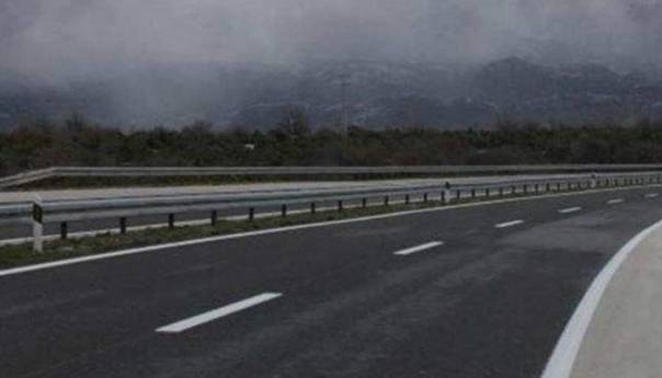 Na cestama mogućnost poledice, posebno u planinskim predjelima