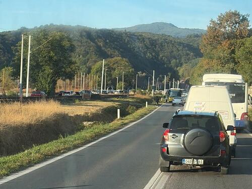 U Binježevu povrijeđen pješak, saobraćaj obustavljen