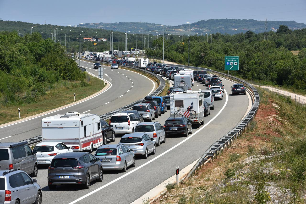 Na duže relacije krećite u rano jutro ili u večernjim satima