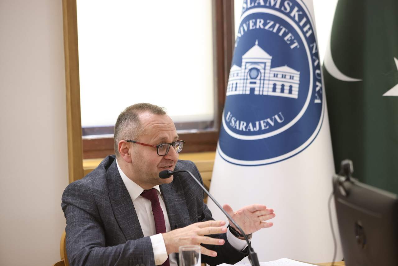 Na Fakultetu islamskih nauka doktorirao muftija mostarski Salem Dedović