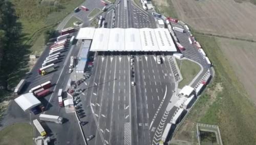 Na GP Batrovci kod turskog državljanina pronađeno više od 400.000 eura