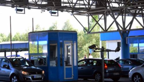 Na GP Izačić, Velika Kladuša i Bosanska Gradiška pojačan promet vozila