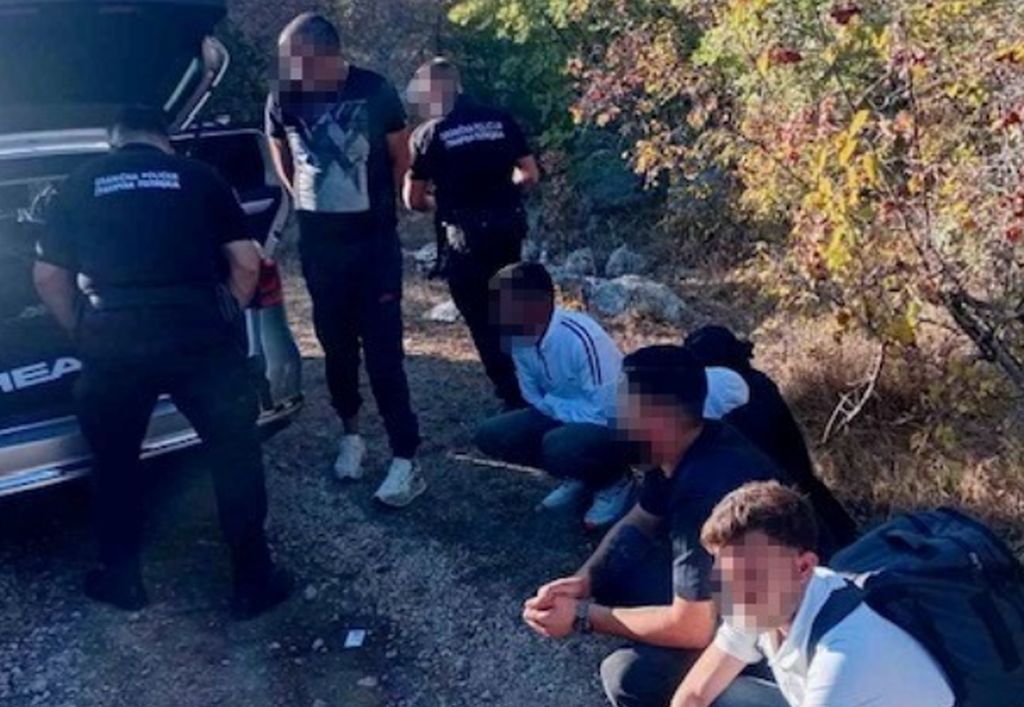 Na granici BiH i Hrvatske uhapšena dva lica zbog krijumčarenja državljana Turske