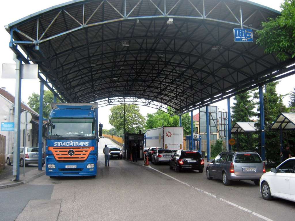 Na graničnim prijelazima zadržavanja do 30 minuta