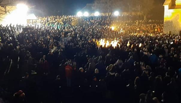 Na hiljade građana na litijama u Crnoj Gori