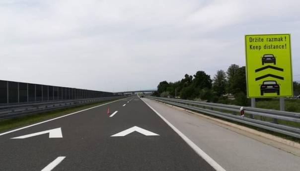 Na hrvatskim autocestama novi znakovi, razmak između vozila 70 m