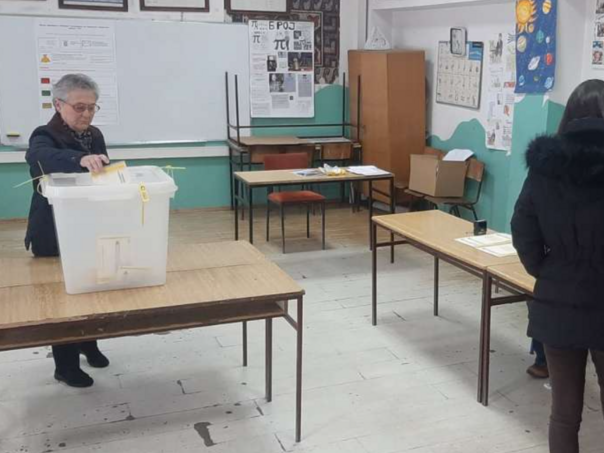 Na izborima u Foči 26 biračkih mjesta otvoreno je na vrijeme