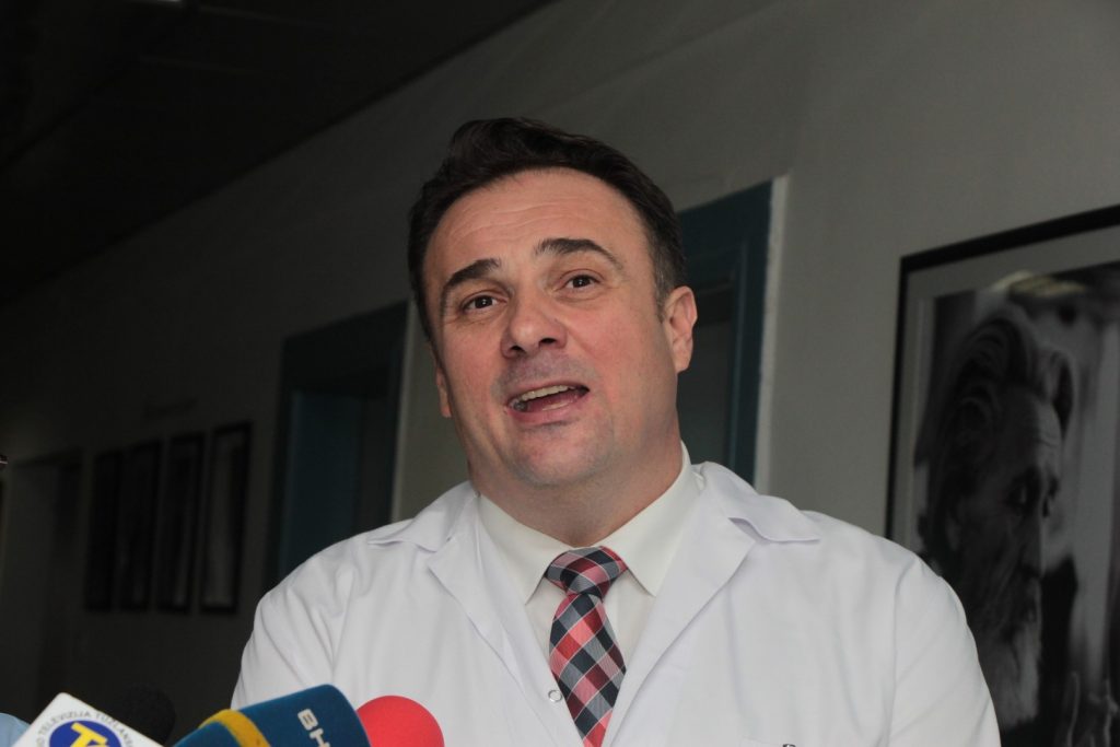 Na Klinici za hirurgiju UKC Tuzla godišnje se uradi oko 4.500 operativnih procedura