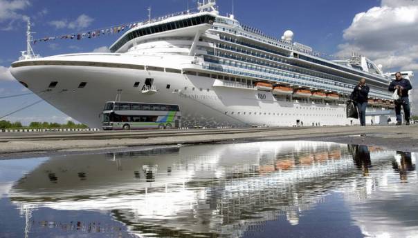 Na kruzeru "Grand Princess" 21 oboljeli od koronavirusa