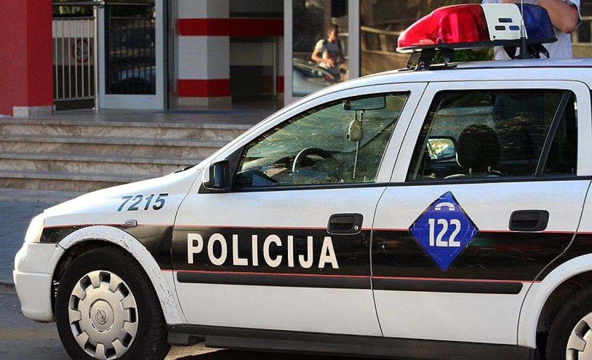 Na kuću u Mostaru bačena eksplozivna naprava