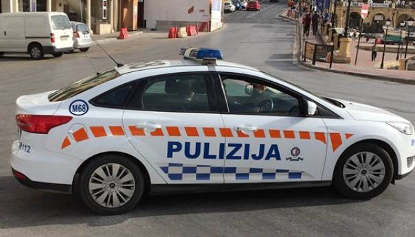 Na Malti više od polovine pripadnika saobraćajne policije uhapšeno