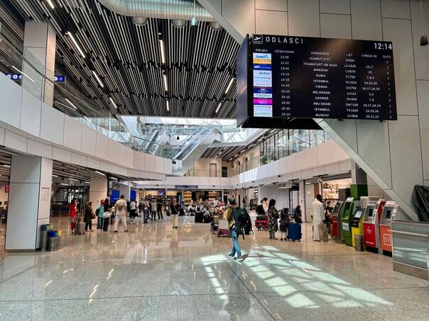 Na Međunarodnom aerodromu Sarajevo od danas dostupna usluga brzog prolaza