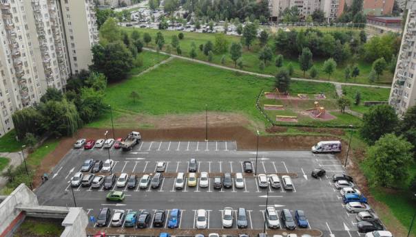 Na novom parkingu nije uspostavljen sistem naplate, u toku anketiranje o načinu korištenja