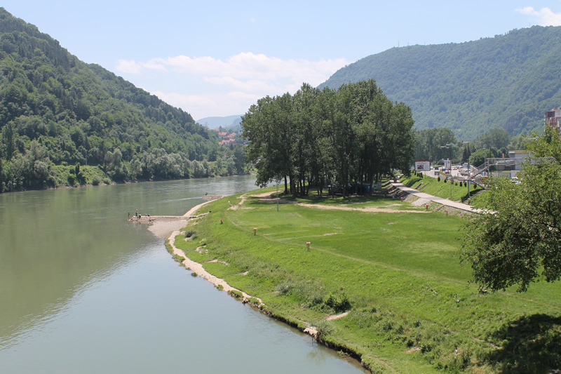 Na obali Drine pronađeno tijelo muškarca