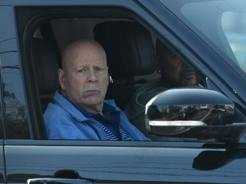 Na ove prizore malo ko može ostati ravnodušan: Bruce Willis snimljen u rijetkom izlasku