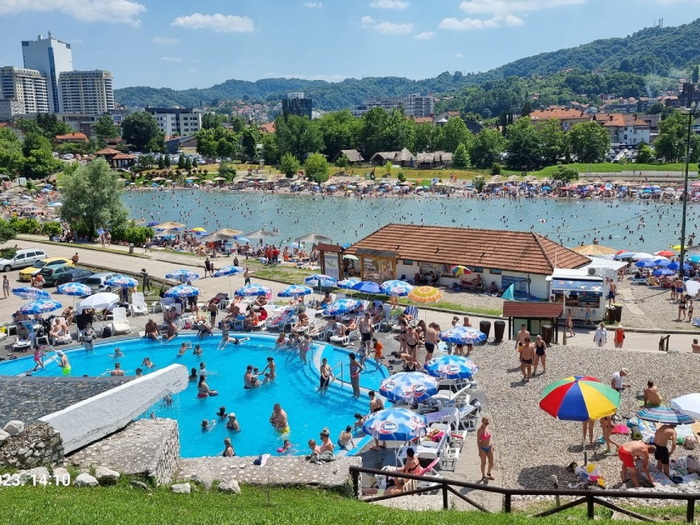 Na Panonskim jezerima preminula žena, nakon što joj je pozlilo