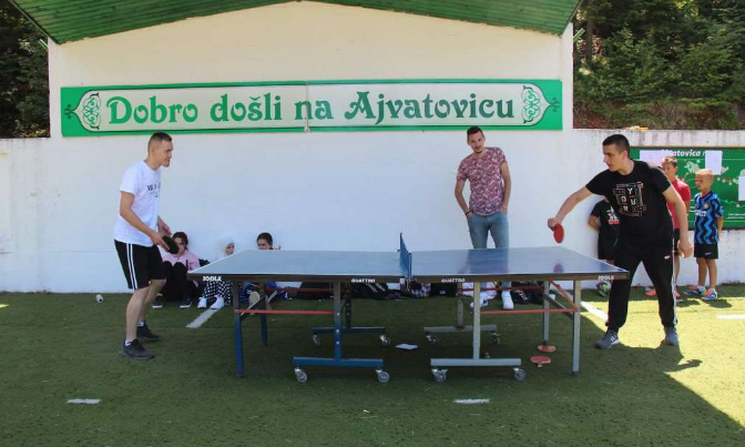 Na platou Ajvatovice održan Omladinski kamp