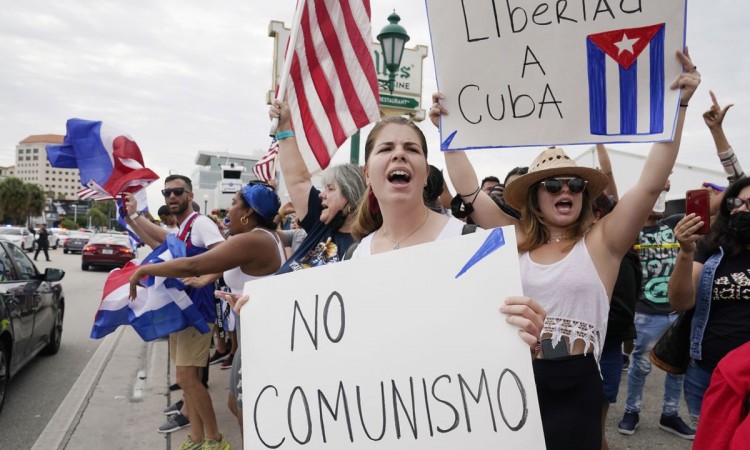Na području Miamija protesti podrške Kubi