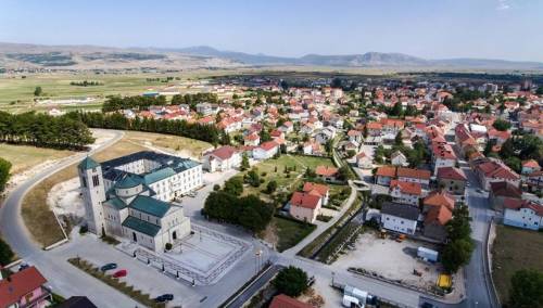 Na području Tomislavgrada spriječeno krijumčarenje migranata