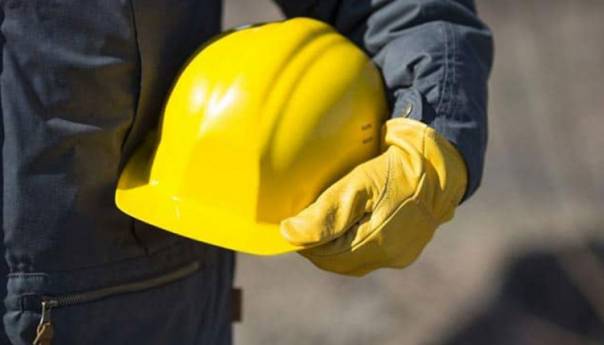 Na području Tuzle i Kalesije zatečeno 12 radnika 'na crno'