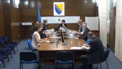 Na ponovljenim izborima u Srebrenici i Doboju najviše glasova osvojio SNSD