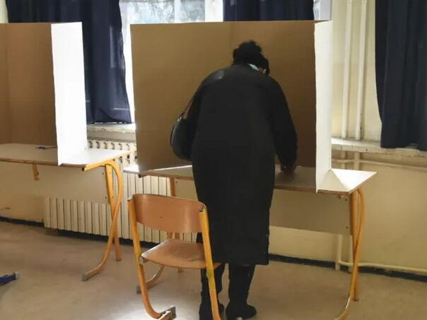 Na ponovne prijevremene izbore za predsjednika RS izašlo 49,51 posto birača