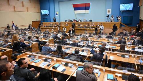Na predloženom dnevnom redu Prijedlog zakona o nepokretnoj imovini