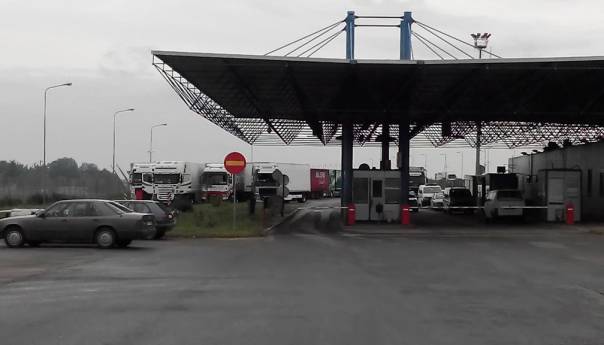Na prijelazu Orašje otkriveni falsificirani PCR testovi