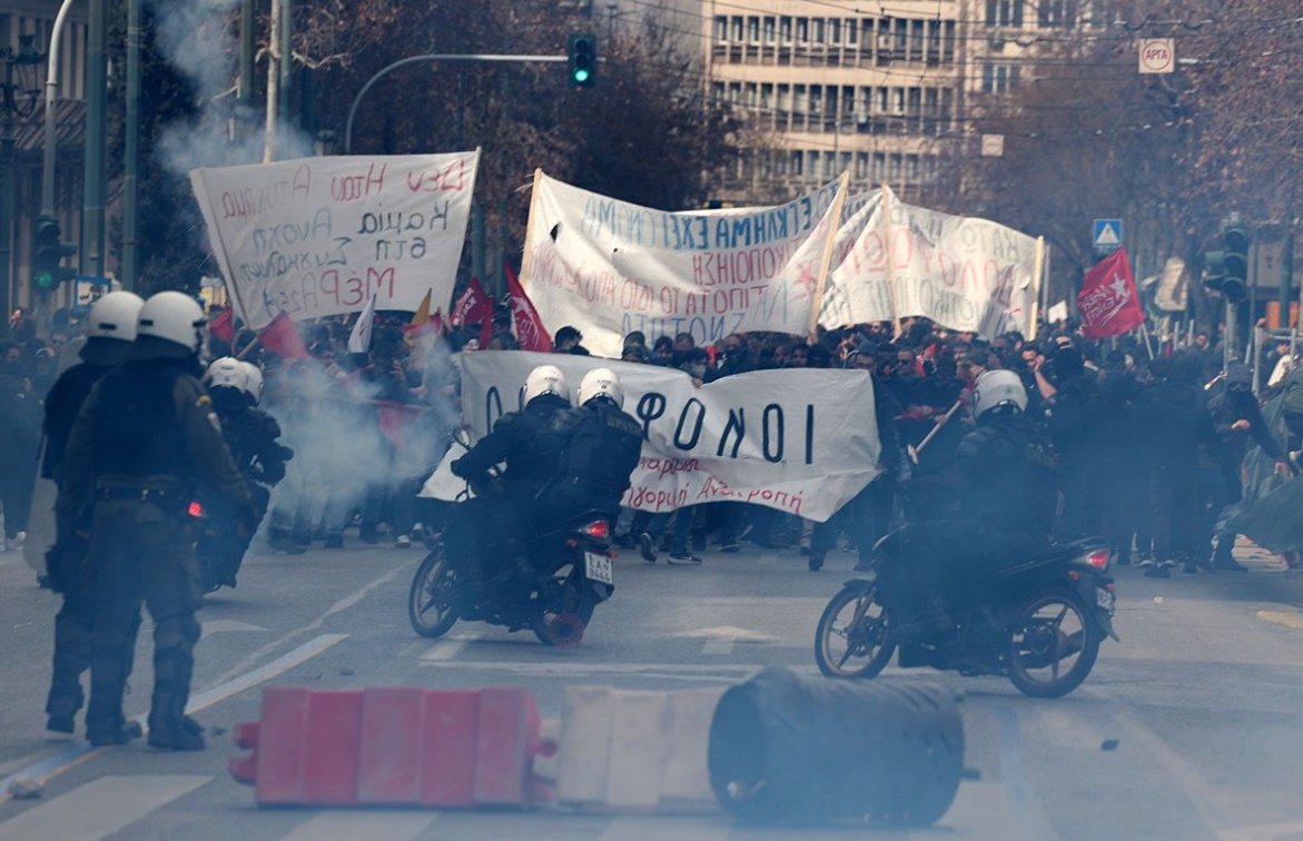 Na protestima u Atini 10.000 ljudi