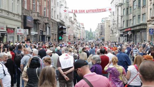 Na protestnoj šetnji u Sarajevu više od 5.000 učesnika