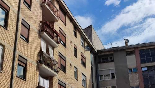 Na prozorima u Prijedoru bijeli čaršafi, 'propala' proslava rođendana
